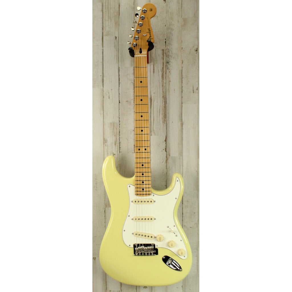 Fender USED 2025 Fender Player II Stratocaster (994)