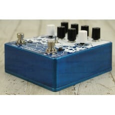 EarthQuaker Devices USED Earthquaker Devices Avalanche Run (010)