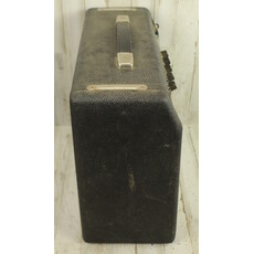 Fender VINTAGE 1966 Fender Vibro Champ (294)