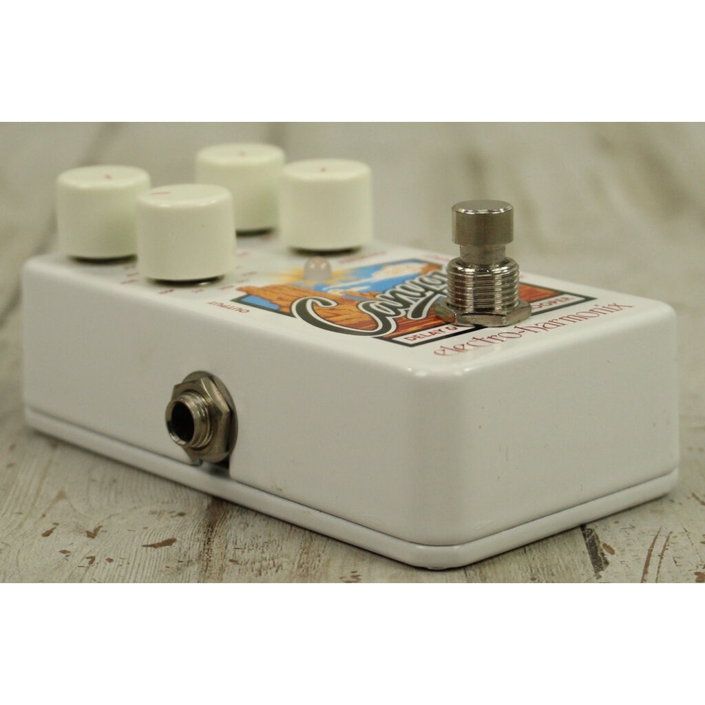 Electro Harmonix USED Electro Harmonix Canyon (070)
