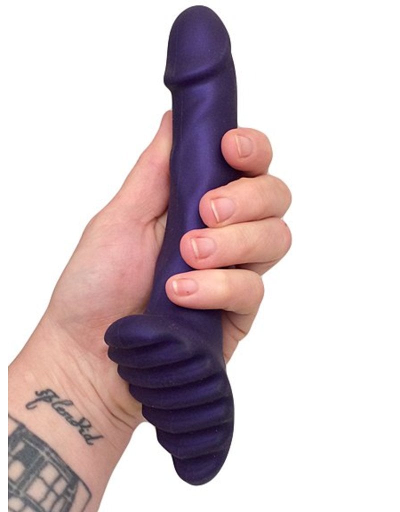 Fuze/Happy Valley Velvet Dildo