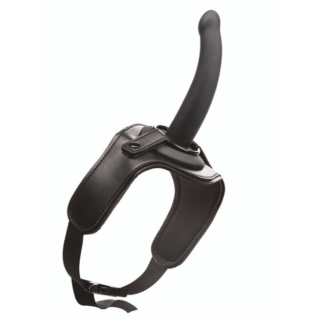 Calexotics Onyxxx Thigh Harness with Silicone Dildo