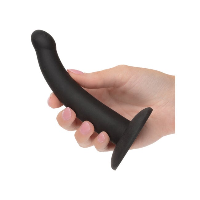 Calexotics Onyxxx Thigh Harness with Silicone Dildo