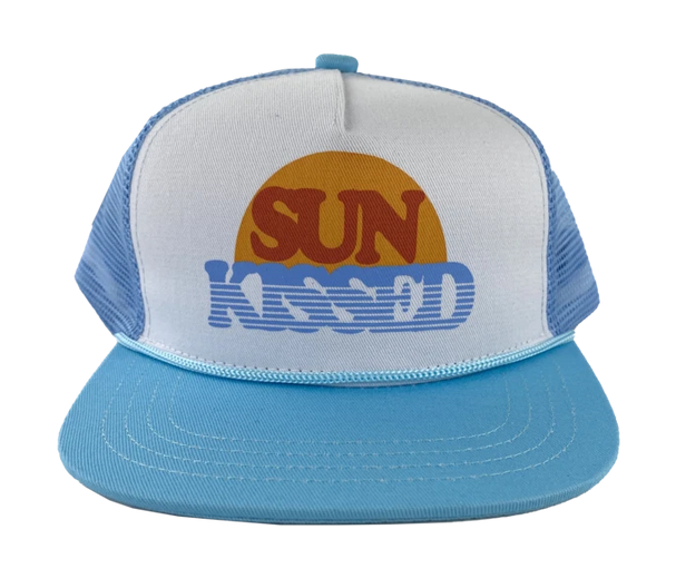 Tiny whales trucker hat Clearance