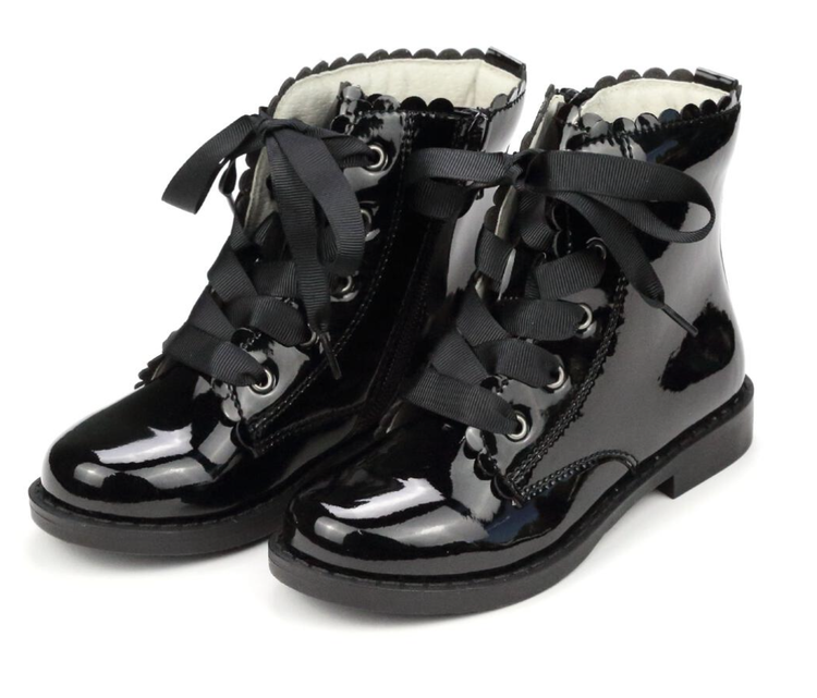 LAMOUR Josephine Scallop Boot