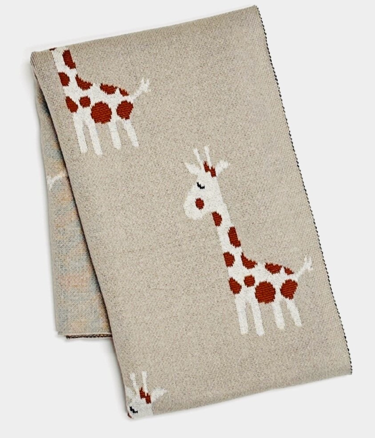 VIVERANO ORGANICS Giraffe - Organic Knit Baby Blanket