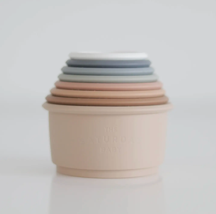 THE SATURDAY BABY Silicone Stacking Cups
