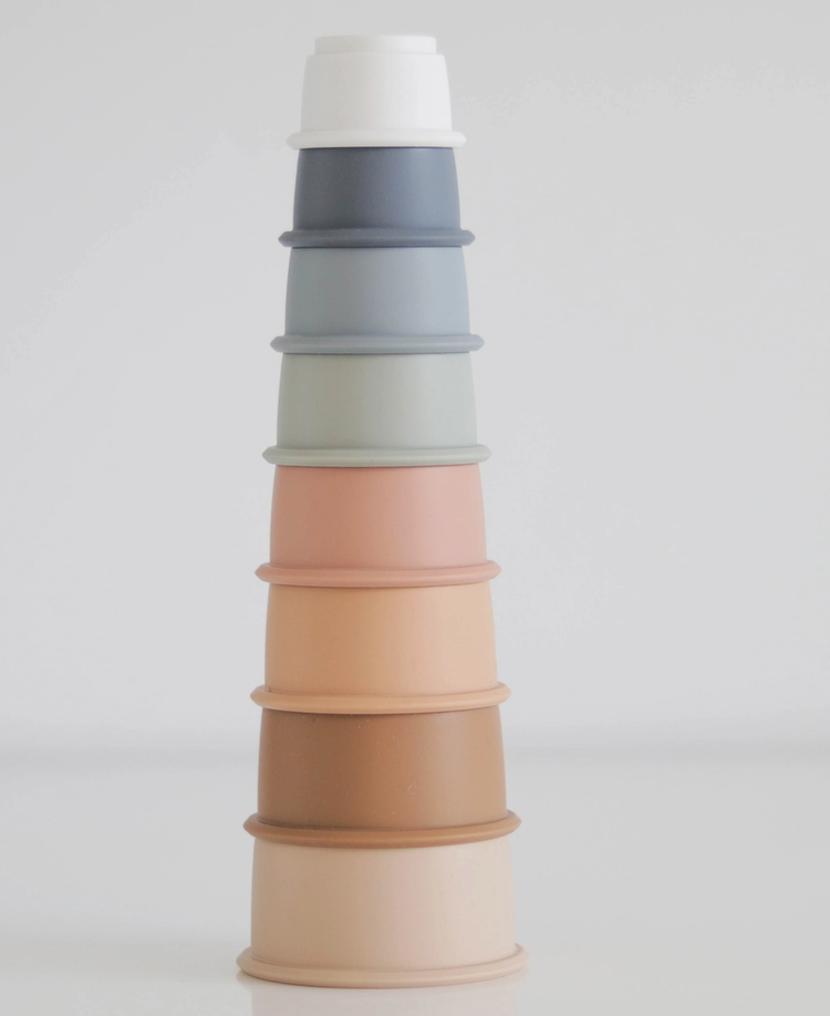THE SATURDAY BABY Silicone Stacking Cups