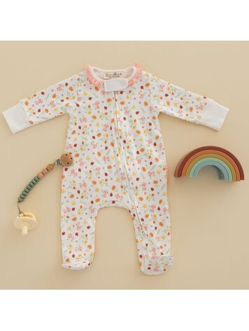MAGNOLIA BABY Bugs and Blossoms Ruffle Zipper Footie