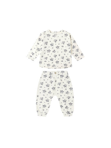 RYLEE AND CRU Blue Floral Tee + Pant Set