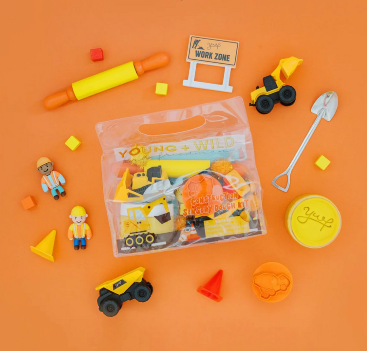 YOUNG + WILD AND FRIEDMAN Sensory Dough Bag - Construction