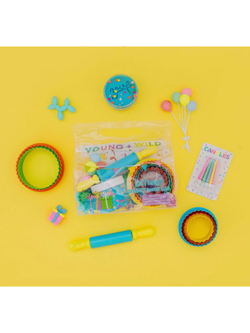 YOUNG + WILD AND FRIEDMAN Sensory Dough Bag - Birthday