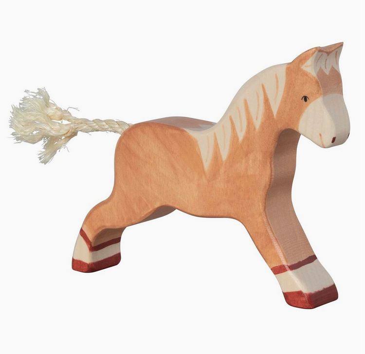 GOKI Horse Running - Light Brown