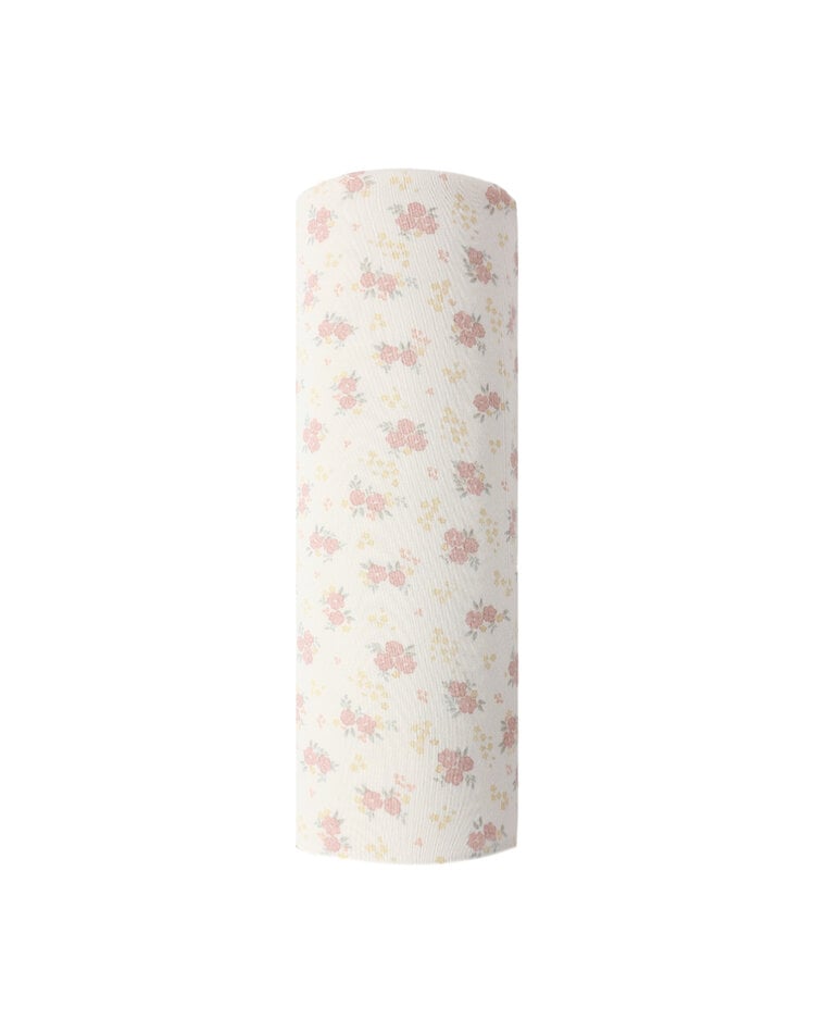 QUINCY MAE Flower Field Swaddle