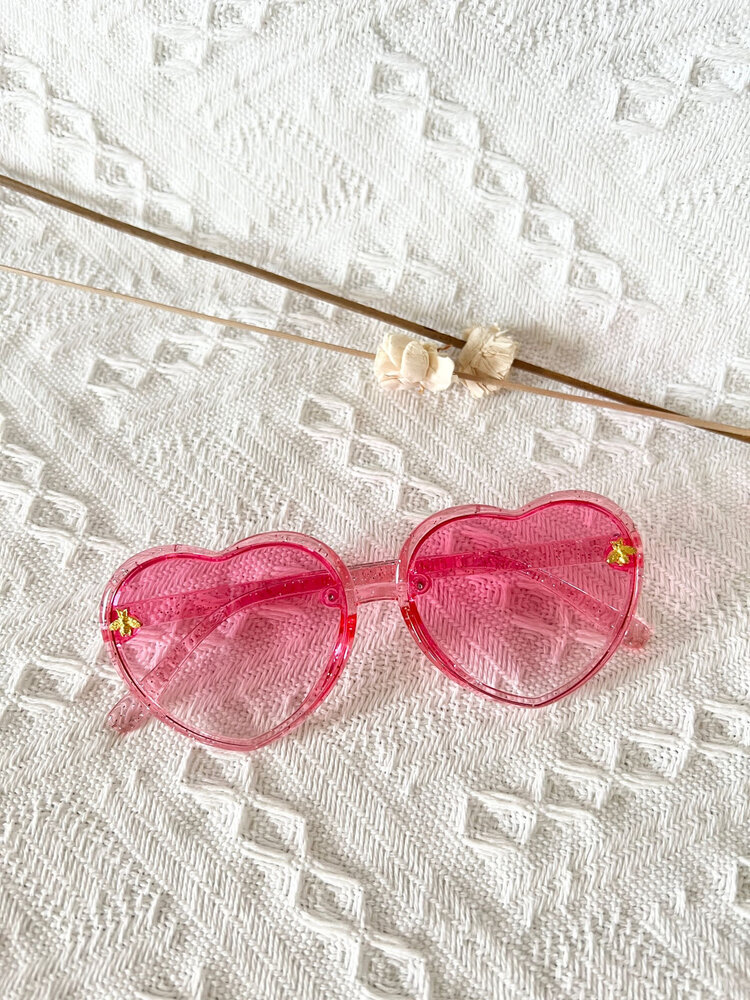 CE CE CO Heart Shape Sunglasses - Pink