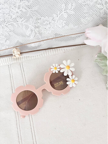 CE CE CO Sunflower Daisy Sunglasses - Pink