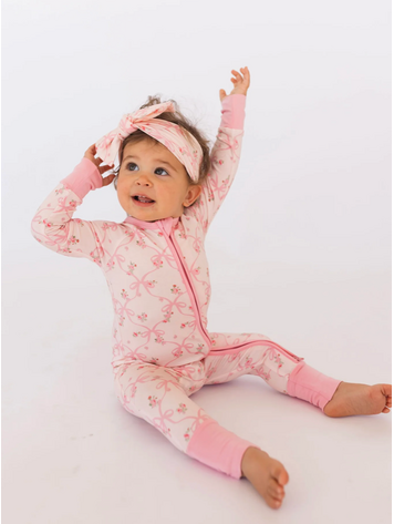 IN MY JAMMERS Rosie Bow Zipper Romper