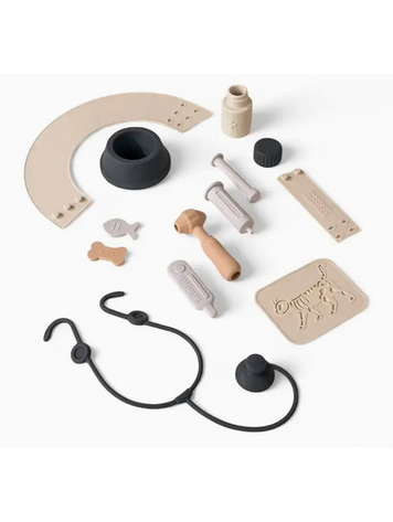 KARAMEL ET CIE The Little Veterinarian Building Set