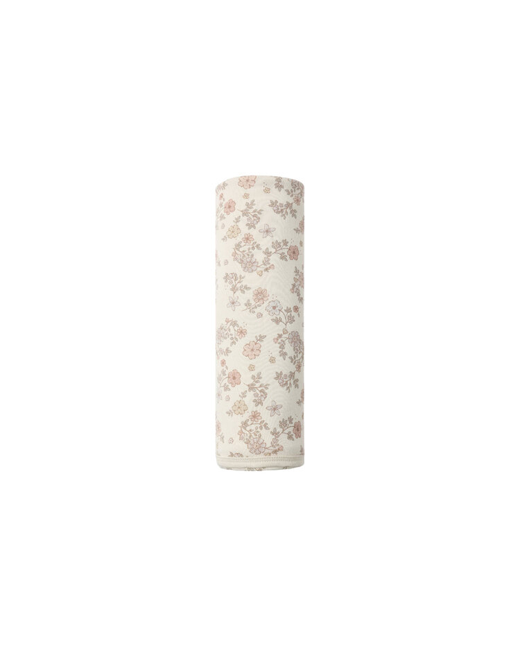 QUINCY MAE Floral Vine Swaddle