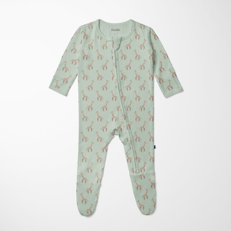 KICKEE PANTS Giraffe Footie With 2 Way Zipper