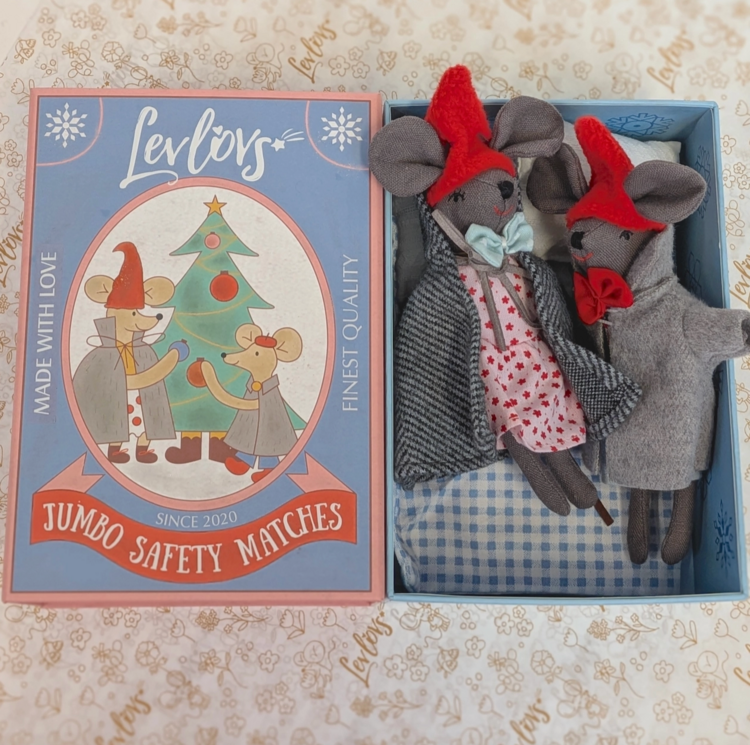 LEVLOVS Christmas Mice In A Box