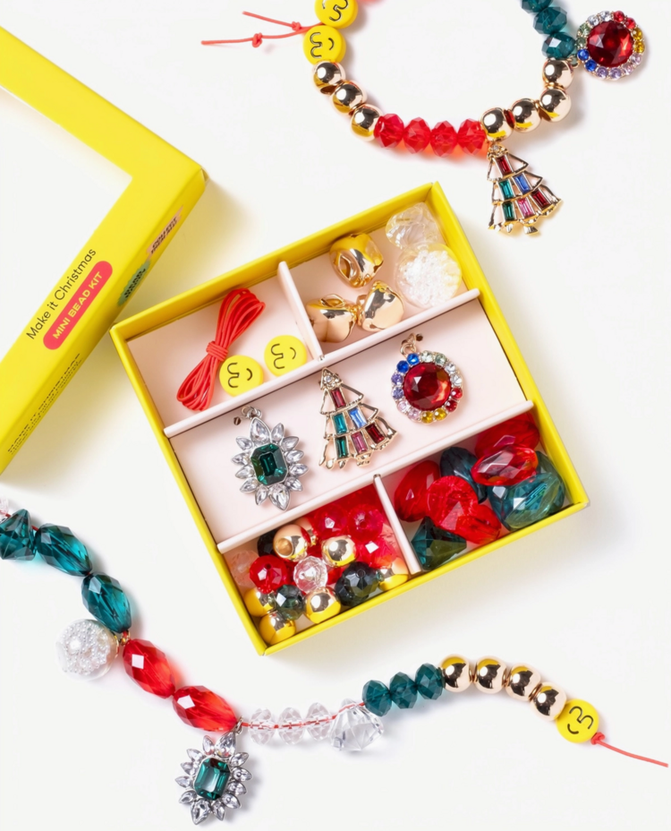 SUPER SMALLS Christmas Charm Mini Bead Kit