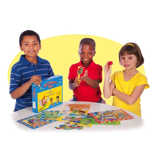 Therapy Equipment Super Duper® "WH" Chipper Chat Game