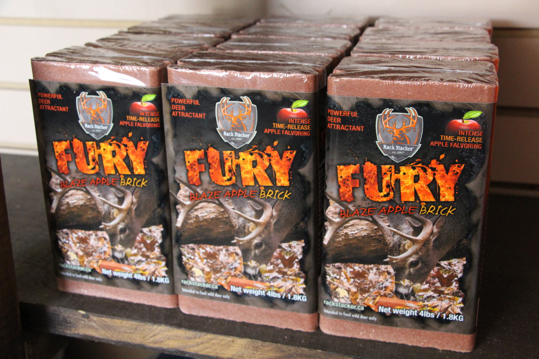 Rack Stacker Fury Bricks Apple