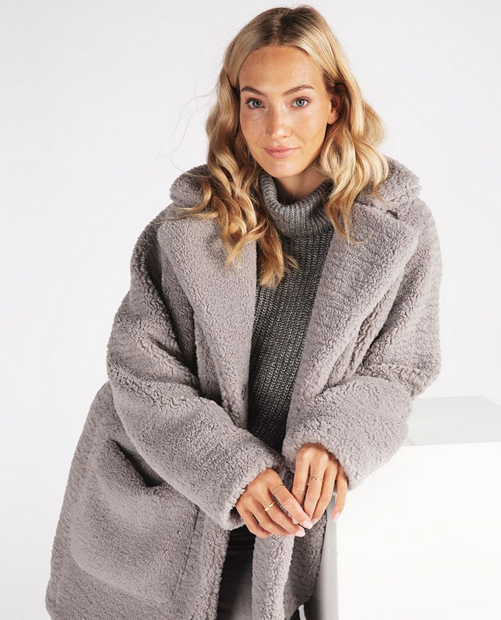 Tatianna Teddy Coat - White Bull 