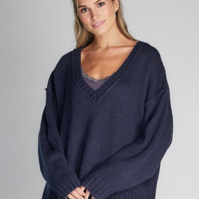 deep v neck sweater women