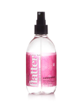 Soak Soak Flatter Spray