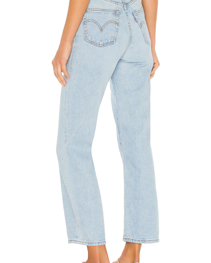 Levi's ribcage straight leg ankle jeans in mid wash