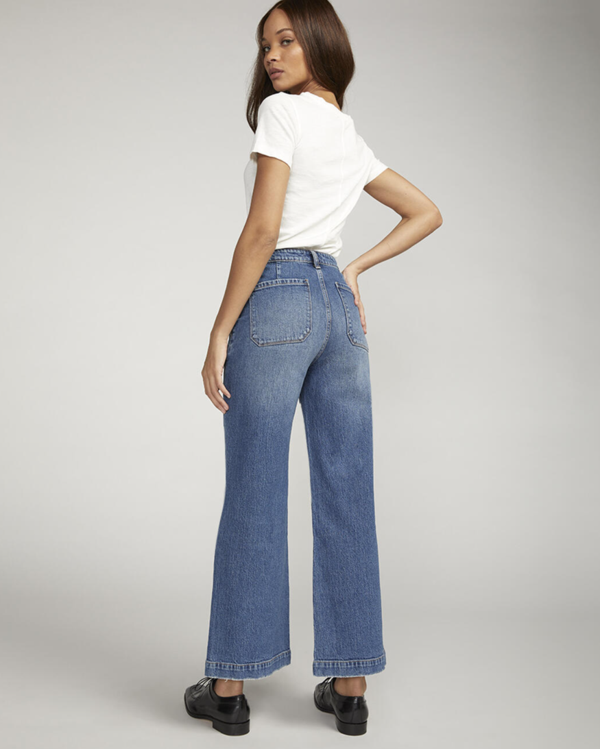 Patch-pocket wide-leg jean