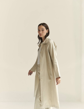 Mus & Bombon Caulepa Long Trench