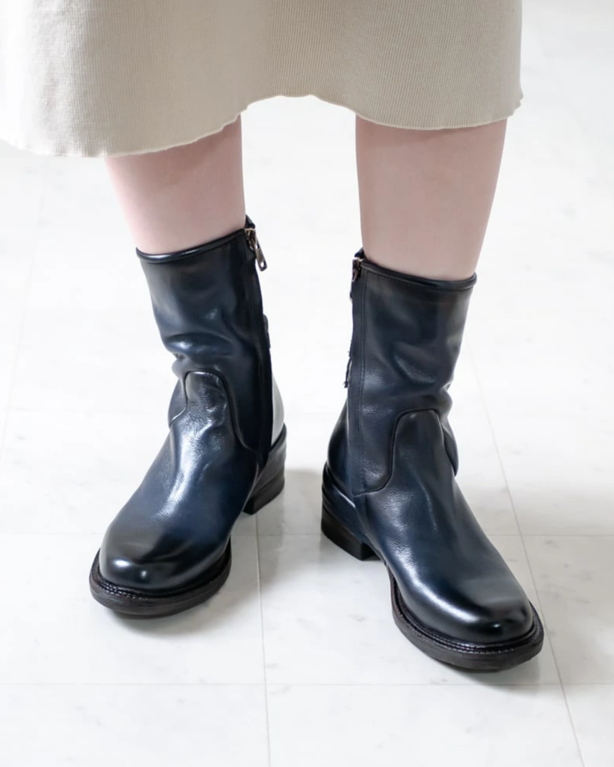 AS98 Anika Boot