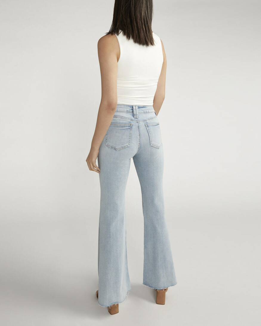 Silver Jeans - For Us Suki Mid Rise Flare - 33"