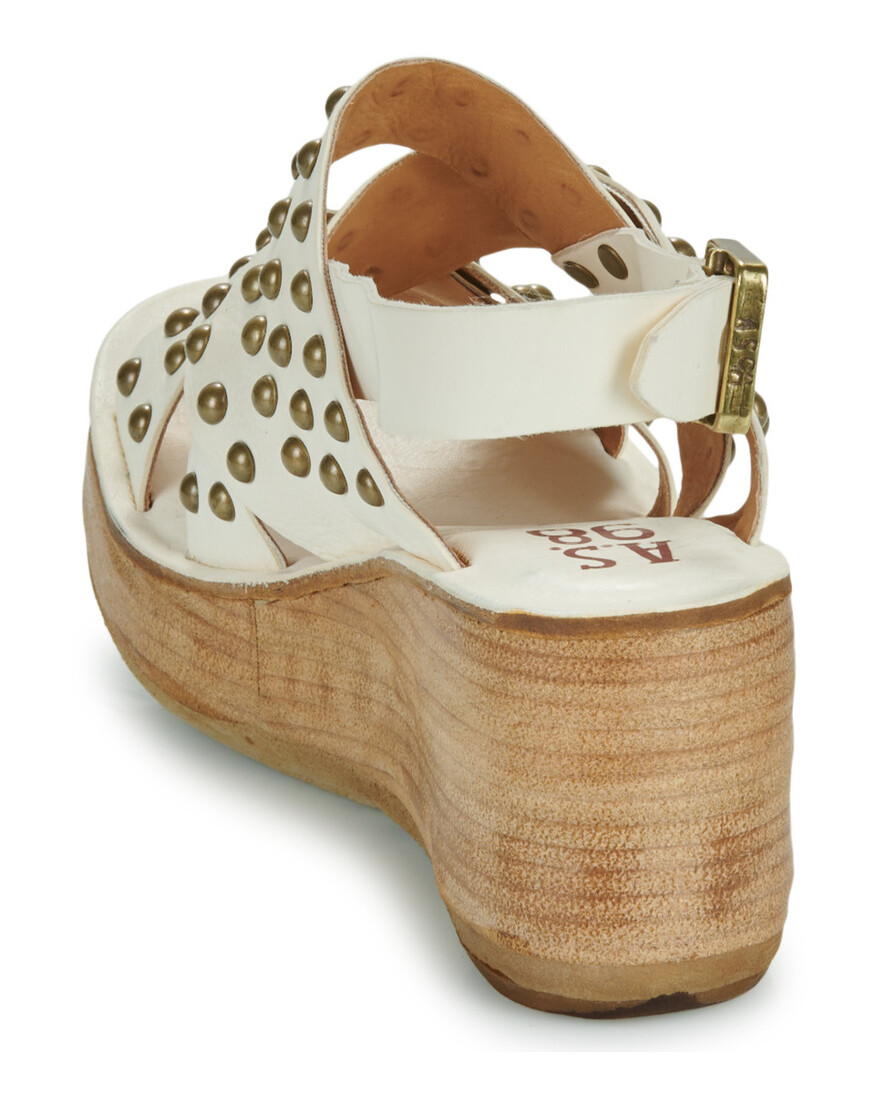 AS98 Kenna Wedge