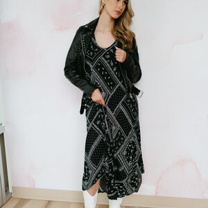 Papillon Zaria Midi Dress