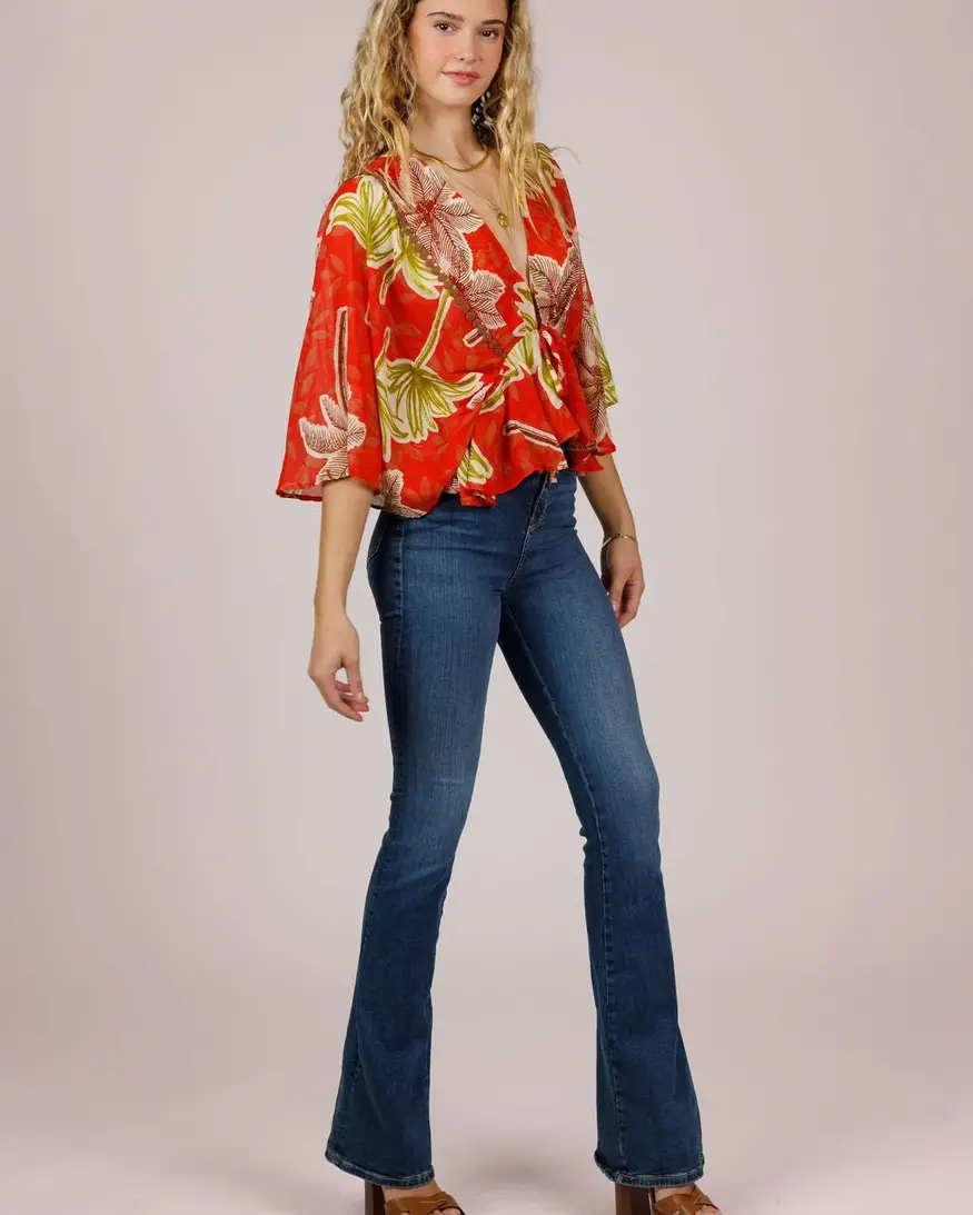BOG Anithia Top