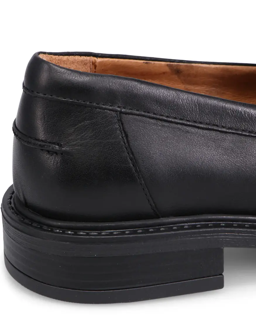 Miz Mooz Monnie Loafer