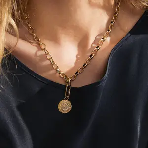 Pilgrim Horoscope Charm