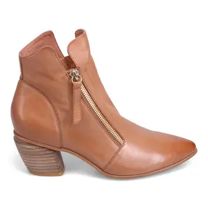 Django & Juliette Jazzy Boot