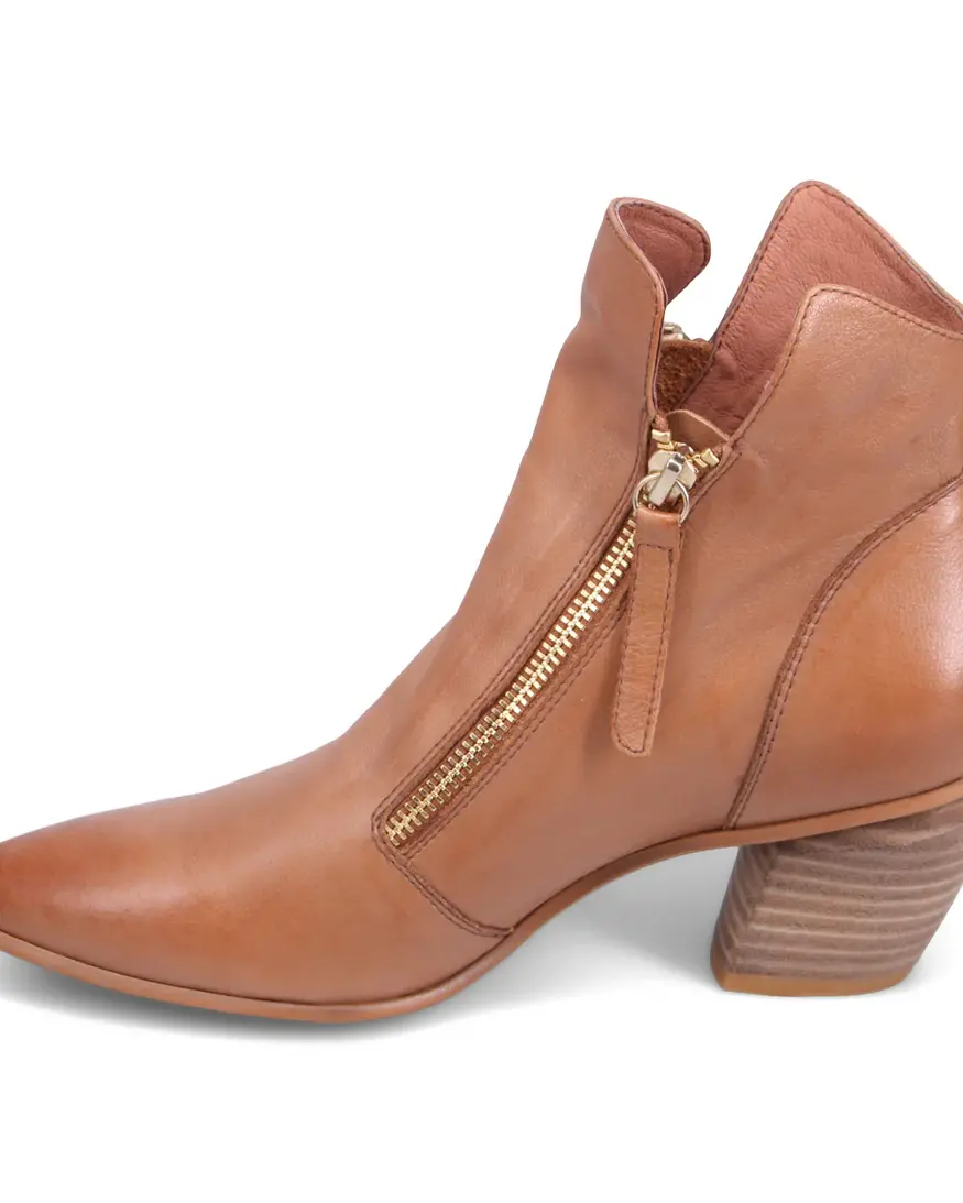 Django & Juliette Jazzy Boot