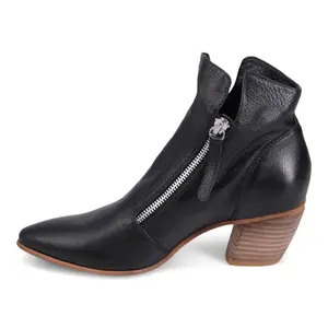 Django & Juliette Jazzy Boot