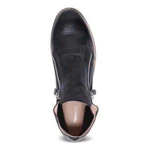 Django & Juliette Nene  Boot