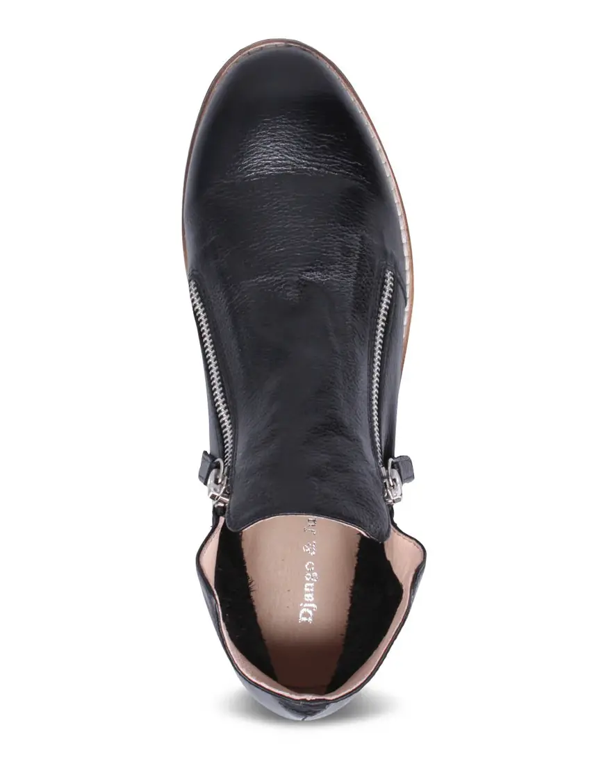 Django & Juliette Nene  Boot