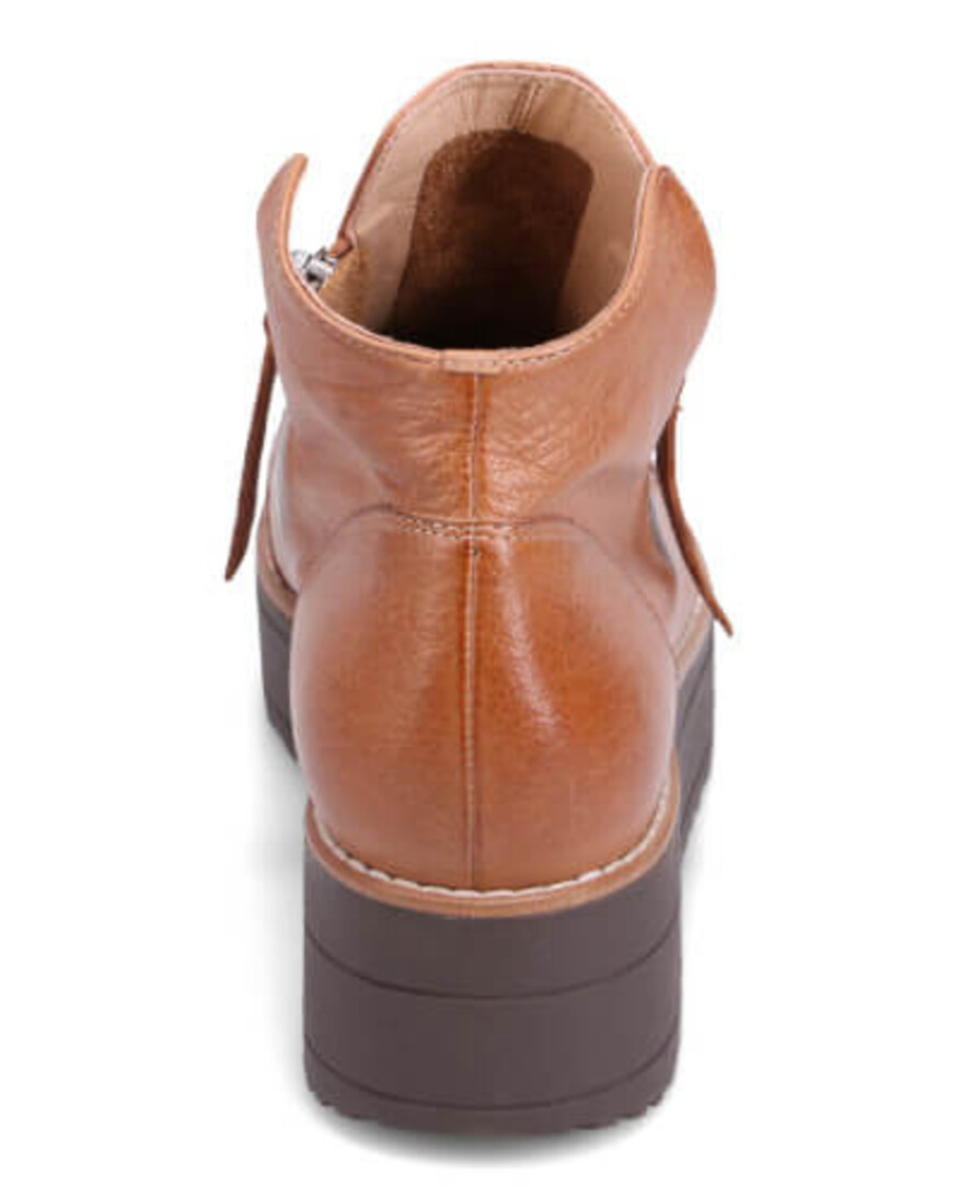 Django & Juliette Nene  Boot