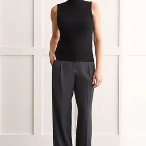 Tribal Prue Sleeveless Mock Neck