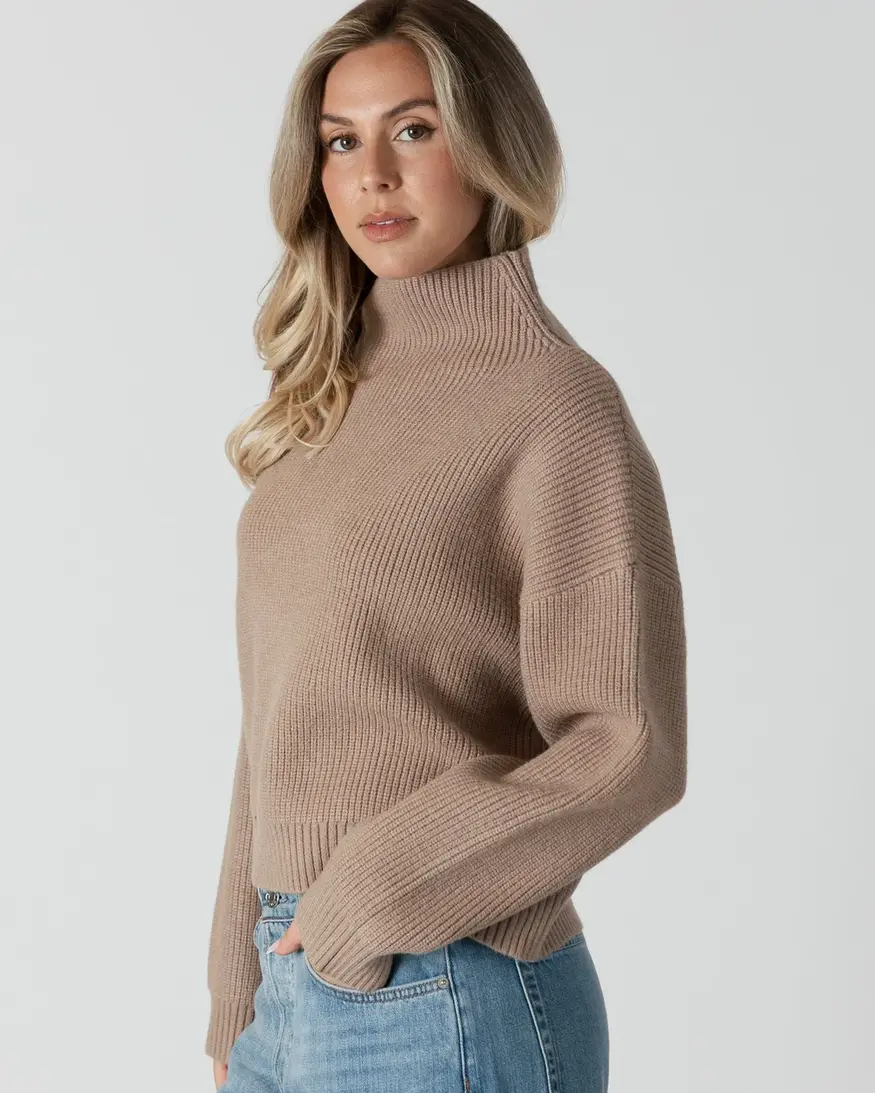 Lyla & Lux Evolet Ribbed Mockneck