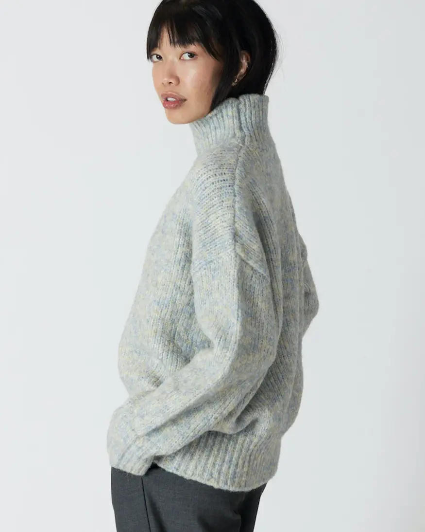 Lyla & Lux Aggie Sweater